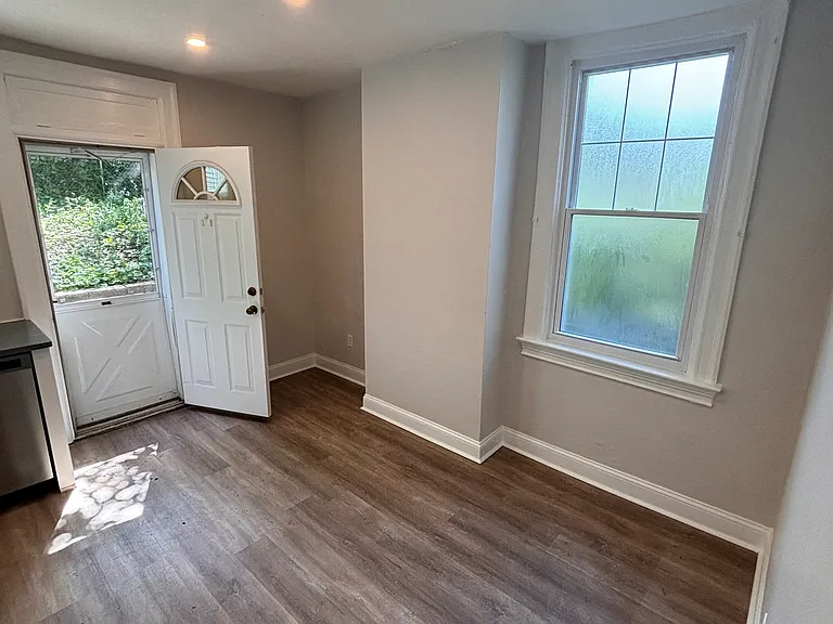 4117 Lydia St — Photo 7