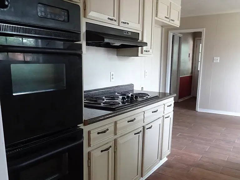 23 Magnolia Dr — Photo 12