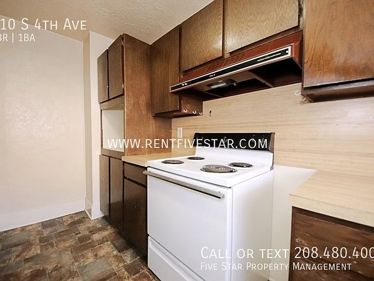 810 S 4th Ave — Photo 7