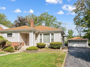 1352 Evergreen Rd, Homewood, IL 60430