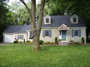 34 Wanamaker Ave, Mahwah, NJ 07430