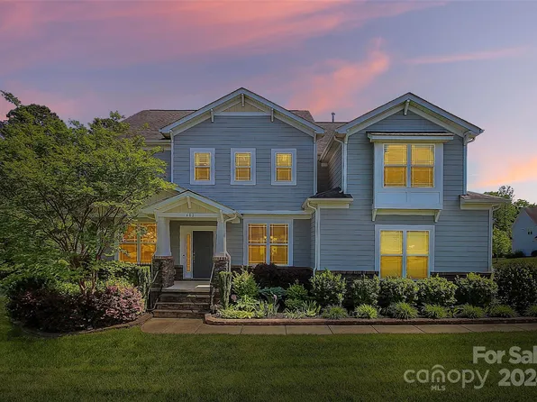 402 Inverness Pl, Rock Hill, SC 29730