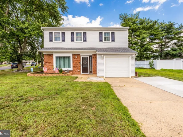 934 Hampton Way, Williamstown, NJ 08094