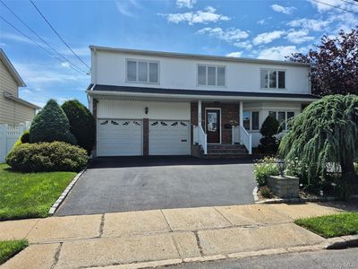 2418 Knob Hill Drive, Bellmore, NY, 11710