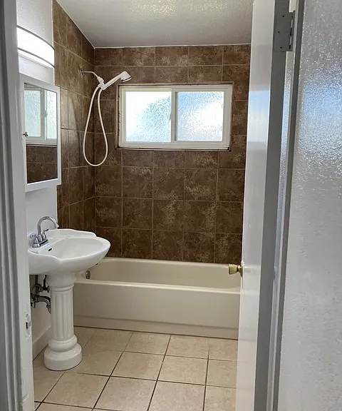 6520 Fountain Ln — Photo 1
