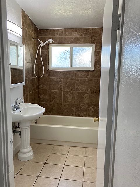 1st image of 6520 Fountain Ln