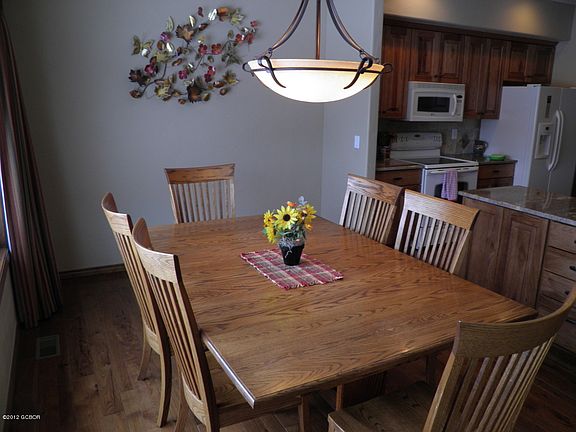 3rd image of 137 County Rd 662