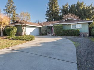 1025 Sycamore Ln, Woodland, CA