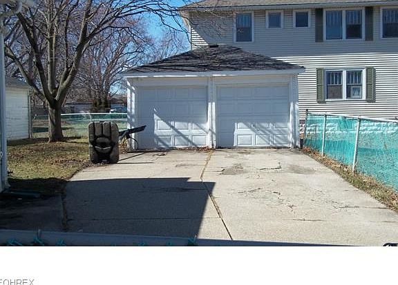 3rd image of 710 Oberlin Ave