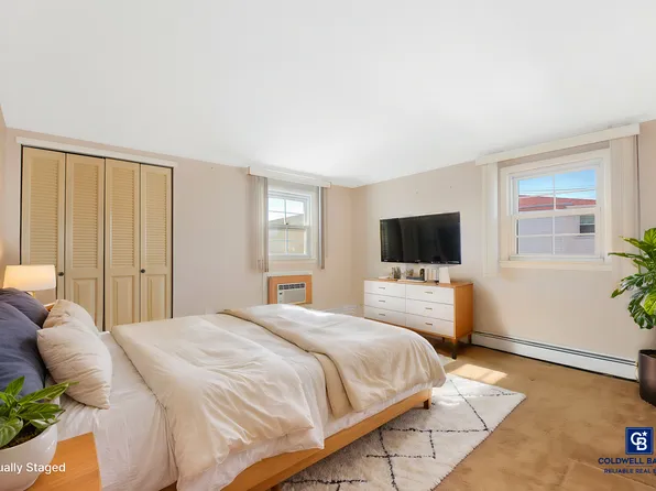 155-30 99th Street image 32 of 40