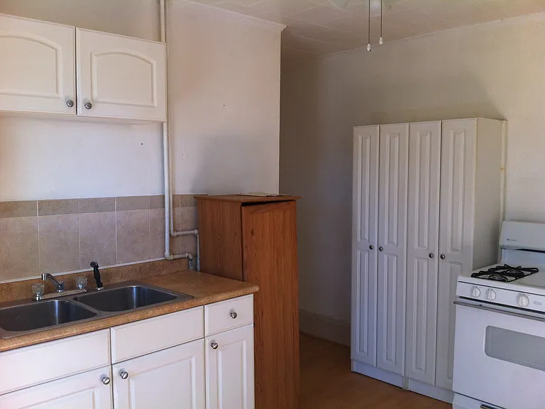 24 Durkee Street — Photo 16