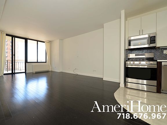 3rd image of 3111 Ocean Parkway #4A