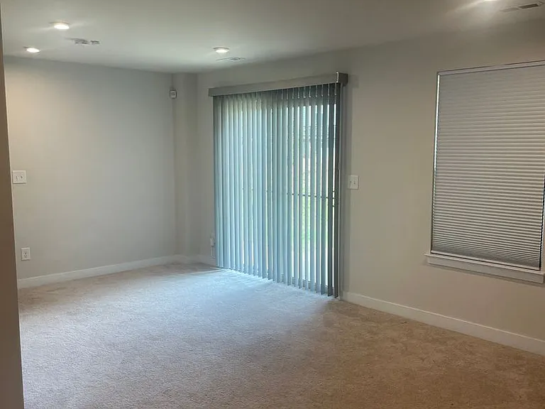 122 Lanyard Dr — Photo 20