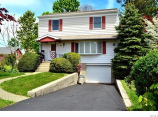 35 Highland Ave, Eastchester, NY 10709