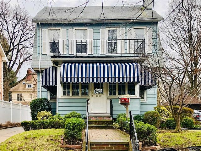 2nd image of 3339 158th St
