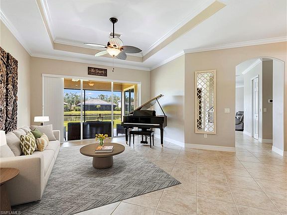 5th image of 20994 Torre Del Lago ST