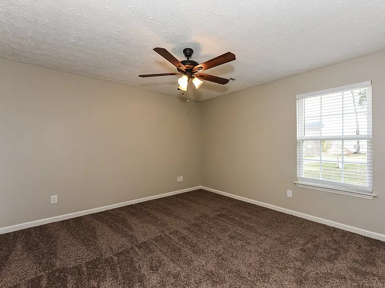 3602 Sussex Ct — Photo 14