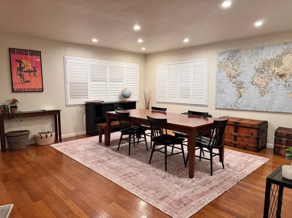 1813 Wright St, Santa Rosa, CA 95404