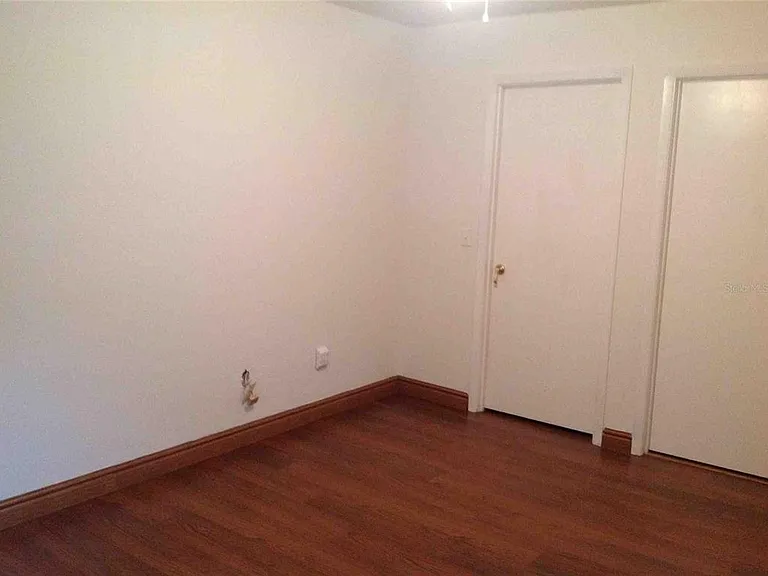 905 Northlake Dr #905 — Photo 12