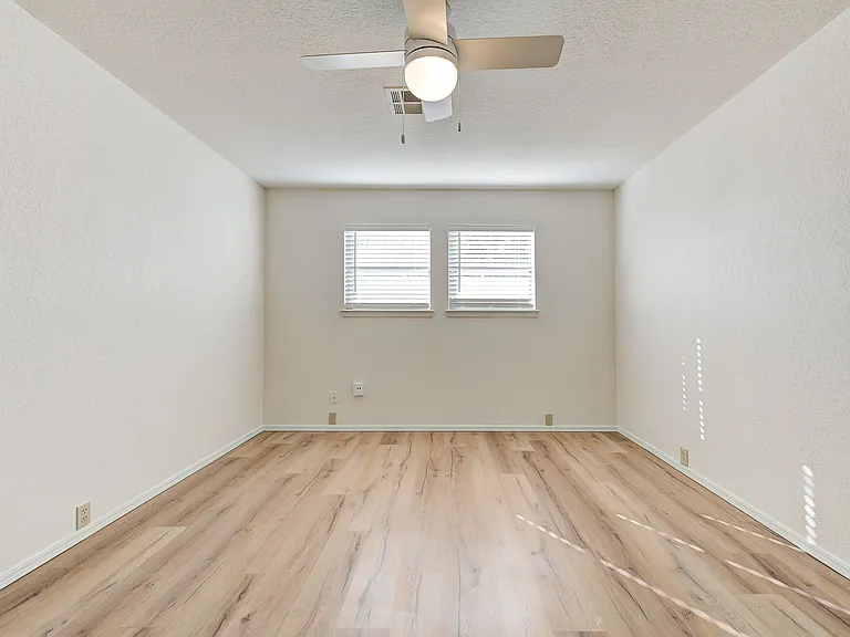 3208 Castlerock Rd — Photo 29