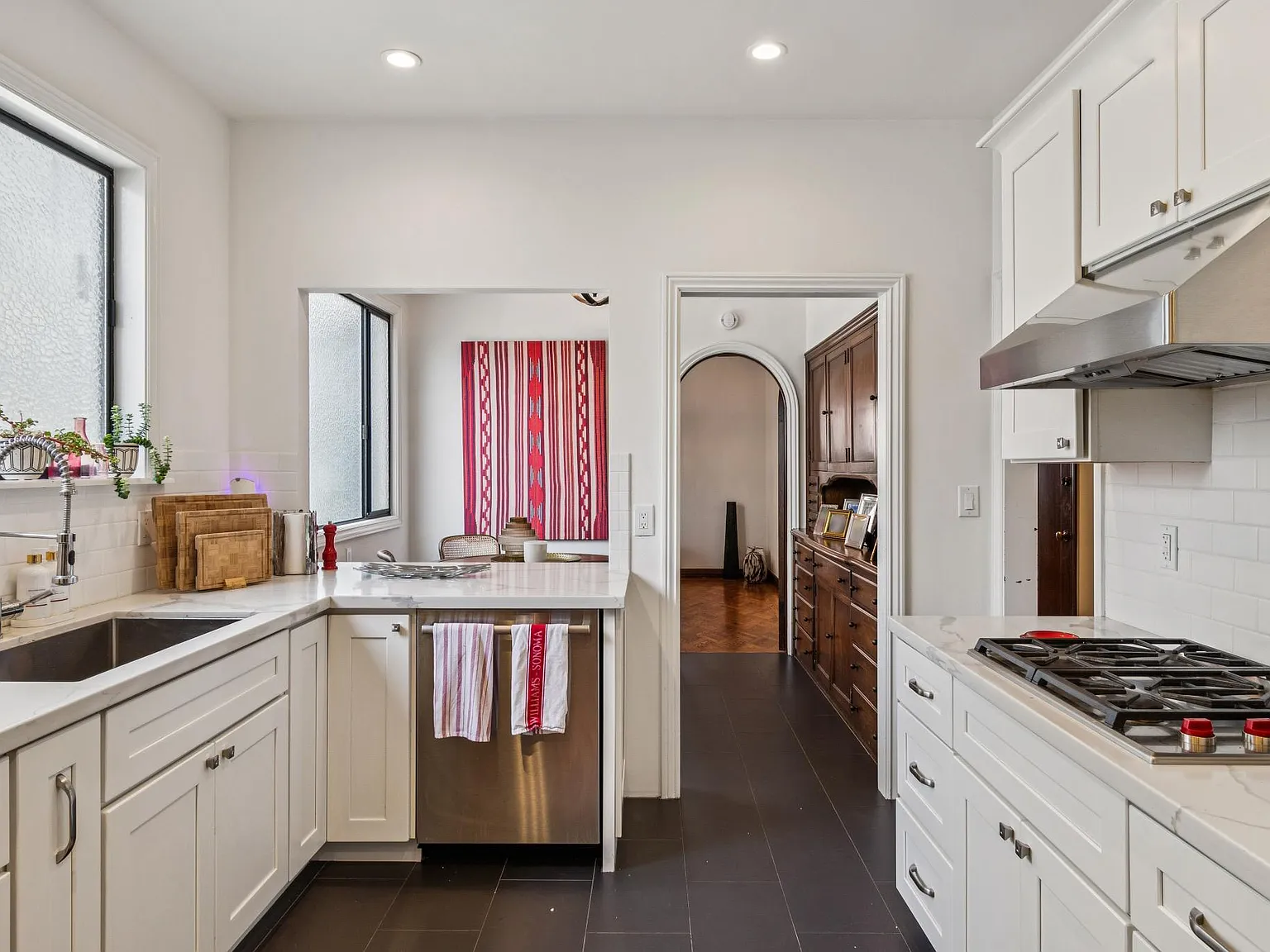 2 bed, 1506 sqft, $8,850 — Photo 1