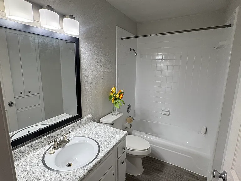 1543 Babcock Rd — Photo 38