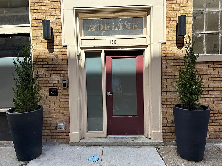 1401 Main Street — Photo 3
