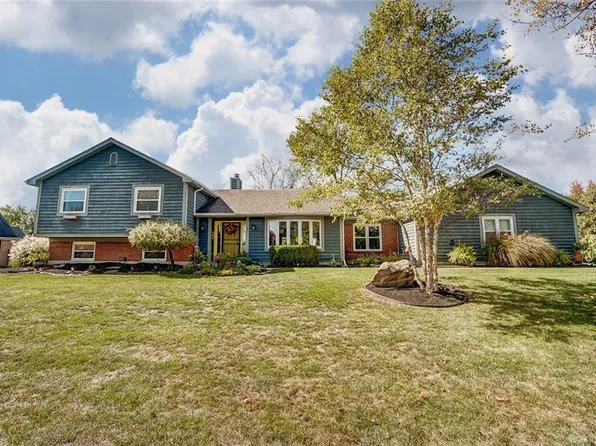 371 Saint James Pl, Springboro, OH 45066