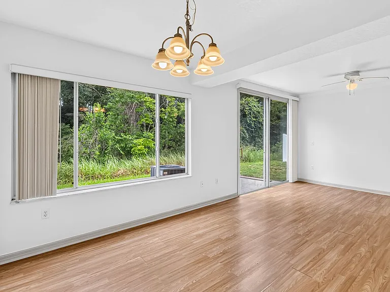 2204 Fan Palm Dr — Photo 17