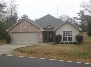 104 Rollingwood Dr, Carriere, MS 39426