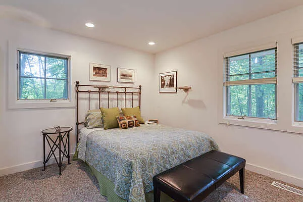 283 Broad Axe Rd — Photo 9