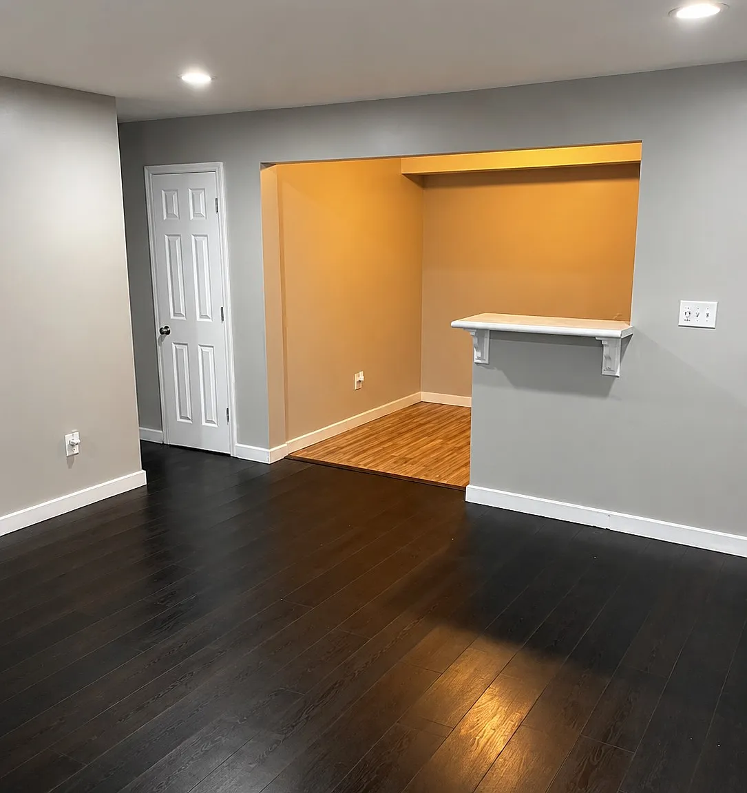 2 bed, 700 sqft, $1,095 — Photo 3