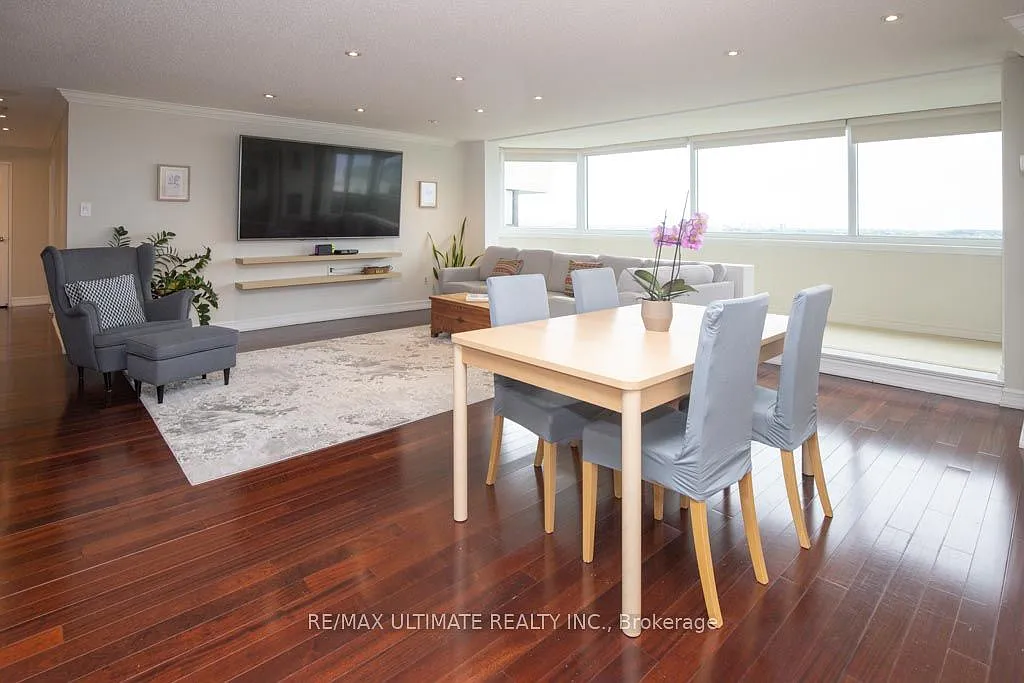 Wynford Place — Photo 3