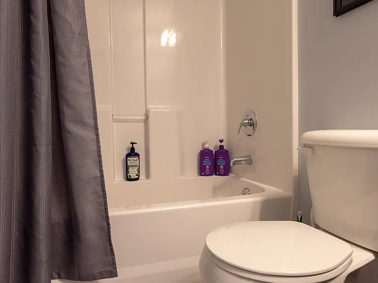 3214 Henrietta St — Photo 44