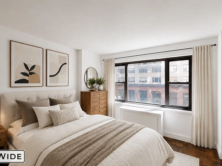 405 E 56th St #3D — Photo 2