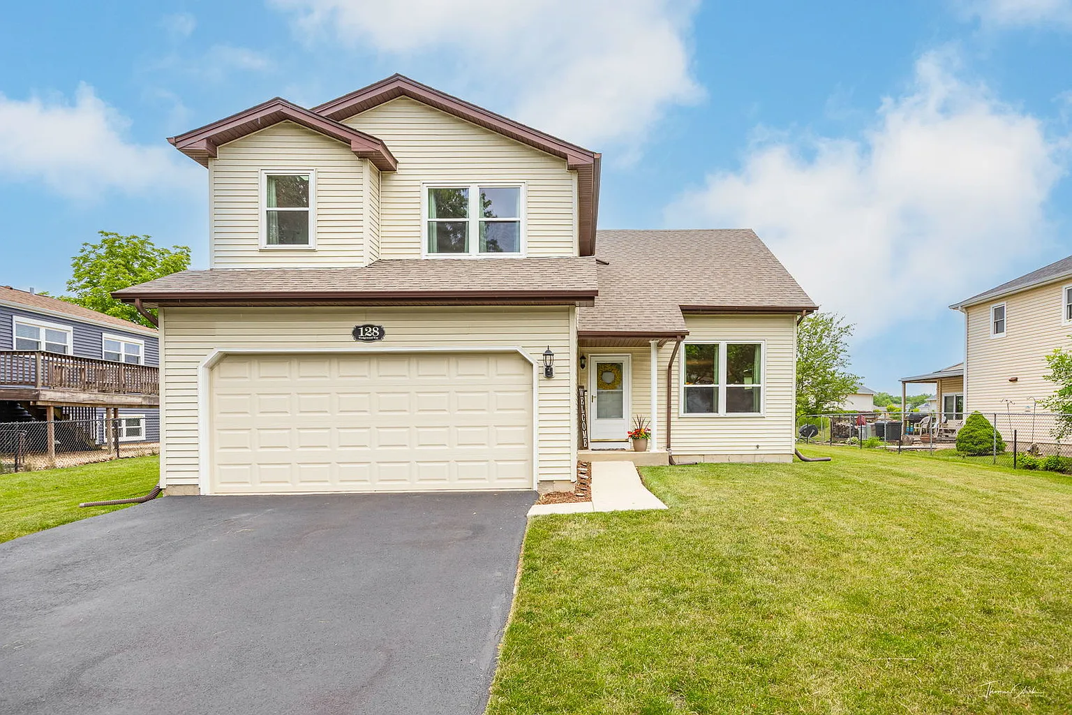 128 Wedgewood Way photo 1