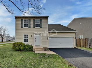 2467 N Sterling Ct, Round Lake Beach, IL 60073