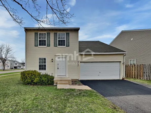 2467 N Sterling Ct, Round Lake Beach, IL 60073