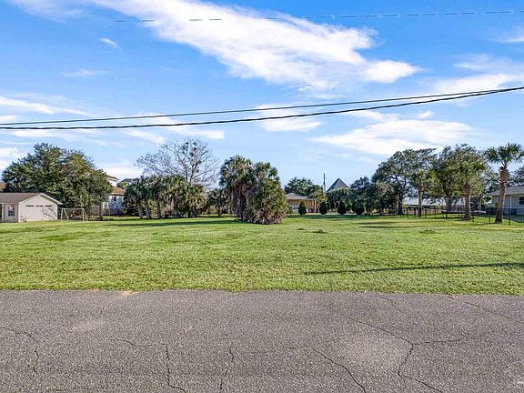 5th image of 1009 Harbourview Cir