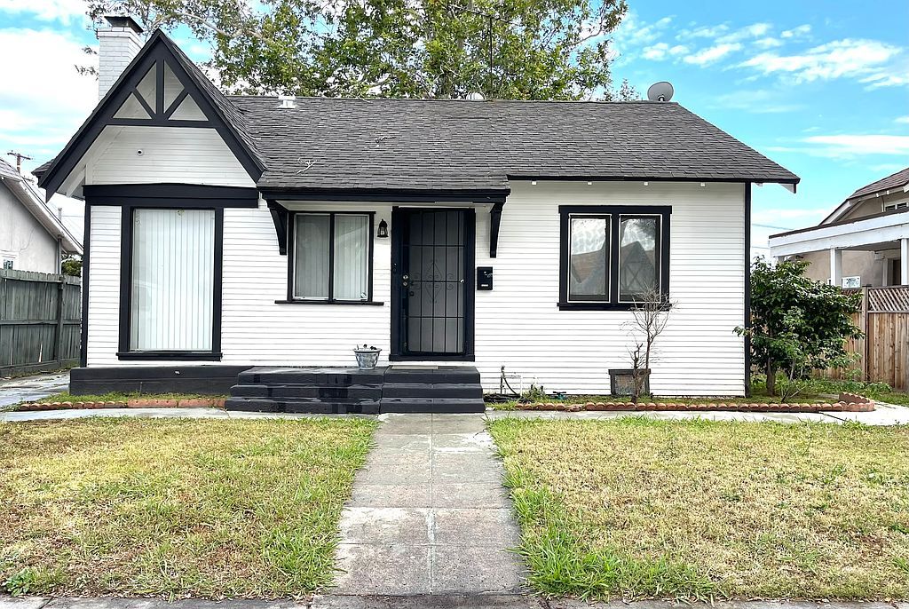 332 Hargrave St - Property Image