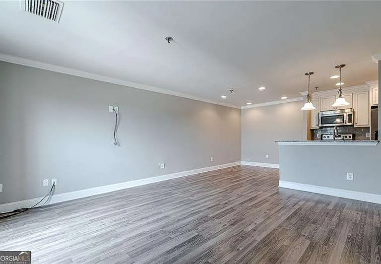300 Johnson Ferry Rd NE #A610 — Photo 19