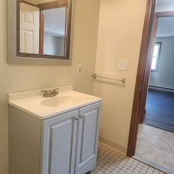 484 Western Ave #B4 — Photo 7