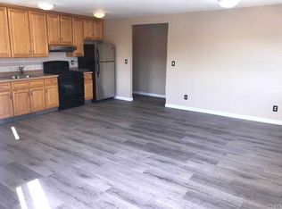 30-14 45th St FLOOR 3, Astoria, NY 11103