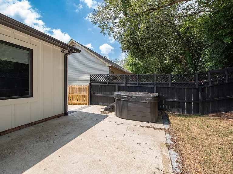 626 Copperfield Dr — Photo 35