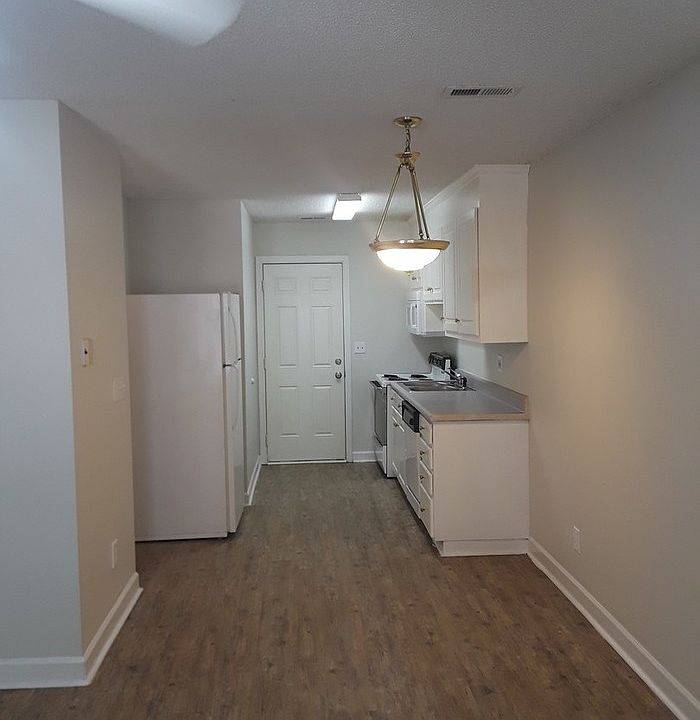 1st image of 1022 Wildwood Ln