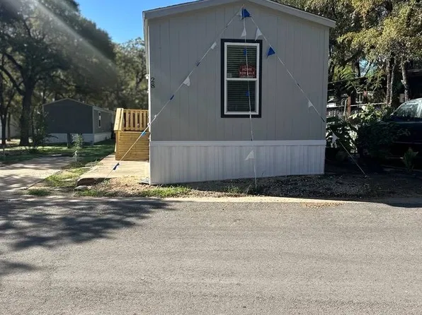28 Palma Cir, Austin, TX 78744