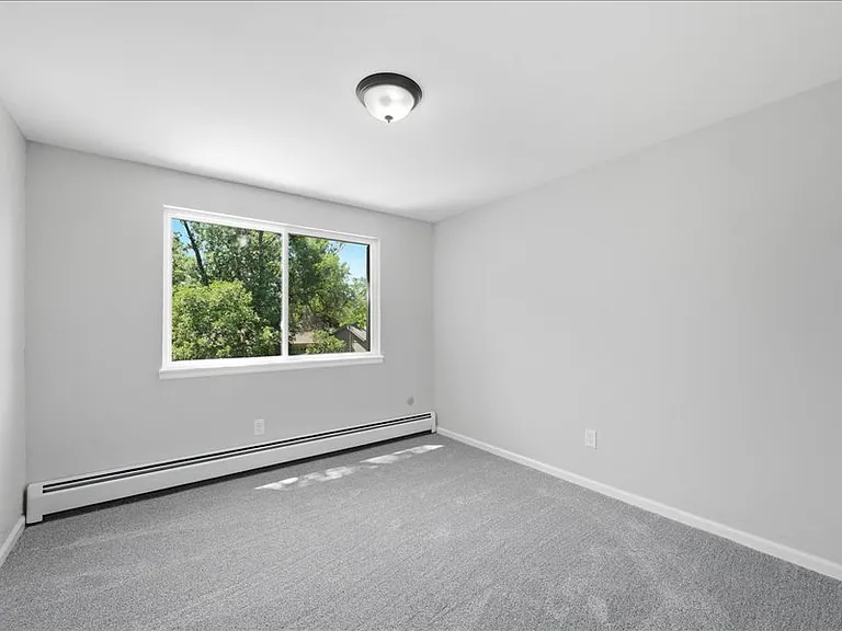 4820 W 102nd Pl — Photo 33