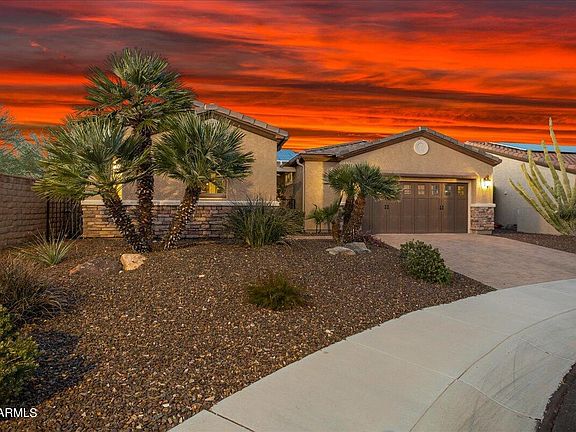 2nd image of 13088 W DESERT VISTA Trail