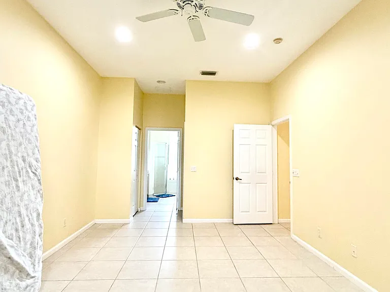 408 N Key Lime Sq SW — Photo 13