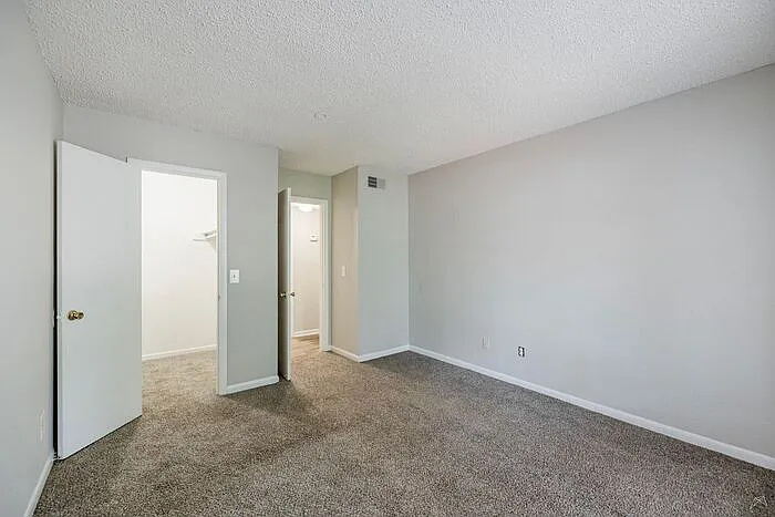 3110 Godby Rd #7E — Photo 17